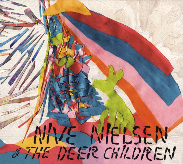 Bestand:NiveNielsenDeerchildrenNivesingsCDalbumscan - 0035587.jpg