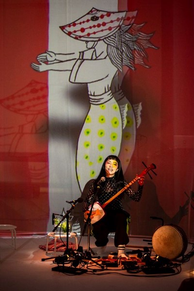 Bestand:RoundABOUT Tsubasa Hori zonzocompagnie.jpg