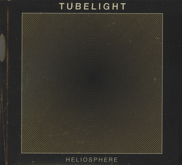 Bestand:TubelightHeliosphereCDalbumscan - 0041950.jpg