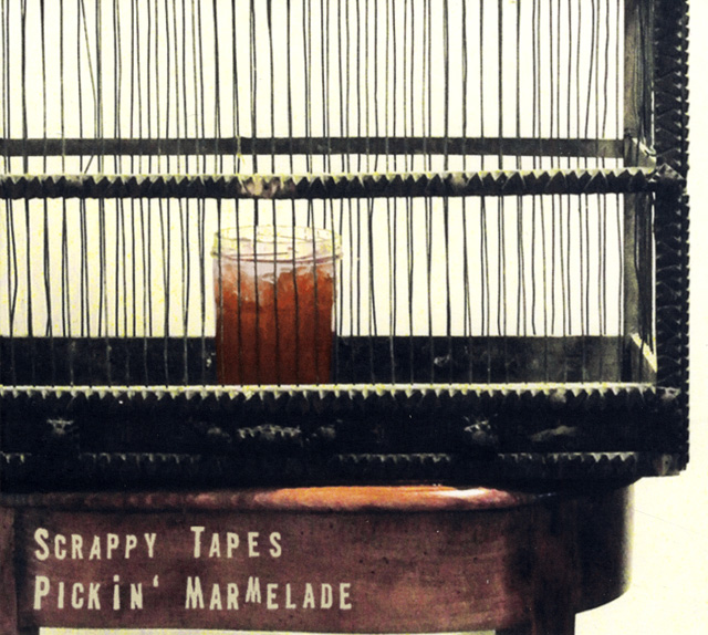 Bestand:ScrappyTapesPickinmarmeladeCDalbumscan - 0041335.jpg