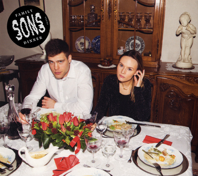 Bestand:SonsFamilydinnerCDalbumscan - 0048930.jpg