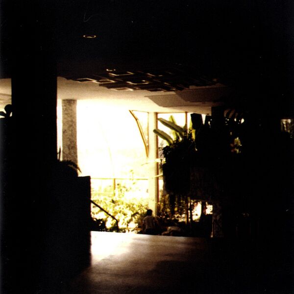Bestand:FlyingHorsemanWildeyescdalbumscan - 0031582.jpg
