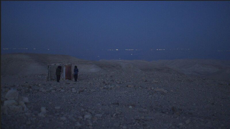 Bestand:Prisoners of Love.jpg