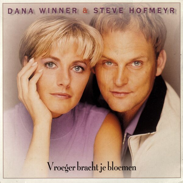 Bestand:DanaWinnerSteveHofmeyrVroegerbrachtjebloemenCDsinglescan - 0043586.jpg