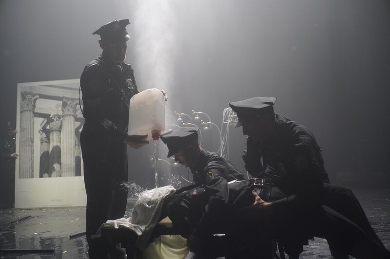 Bestand:BROS Societas.jpg