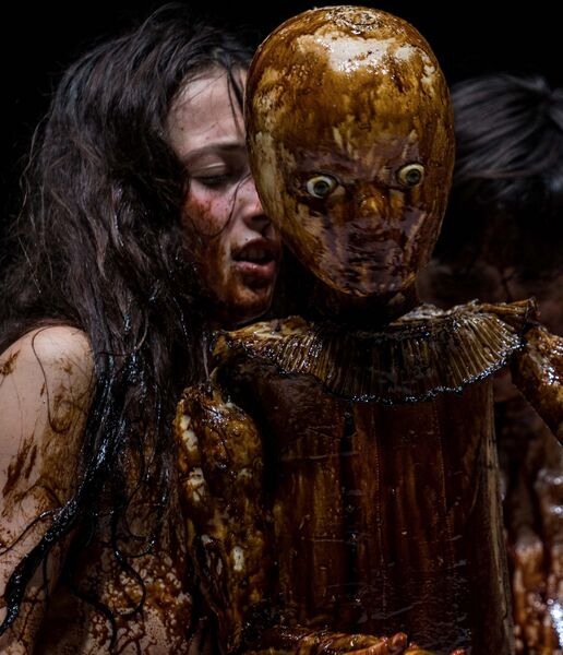 Bestand:Billys-violence needcompany.jpg