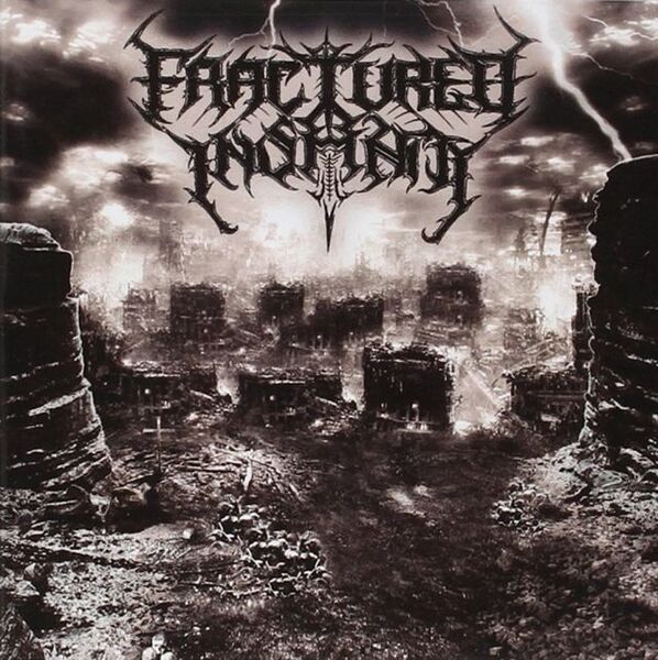 Bestand:FracturedInsanityMassawakelessCDalbumscan - 0044807.jpg