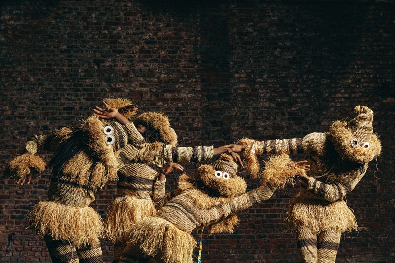 Bestand:Imprisoned gods.jpeg