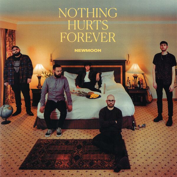 Bestand:NewmoonNothinghurtsforeverVinylLPalbumscan - 0049816.jpg